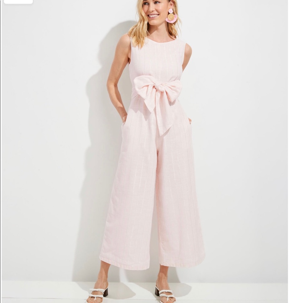 Vineyard Vines jumpsuit size 4.